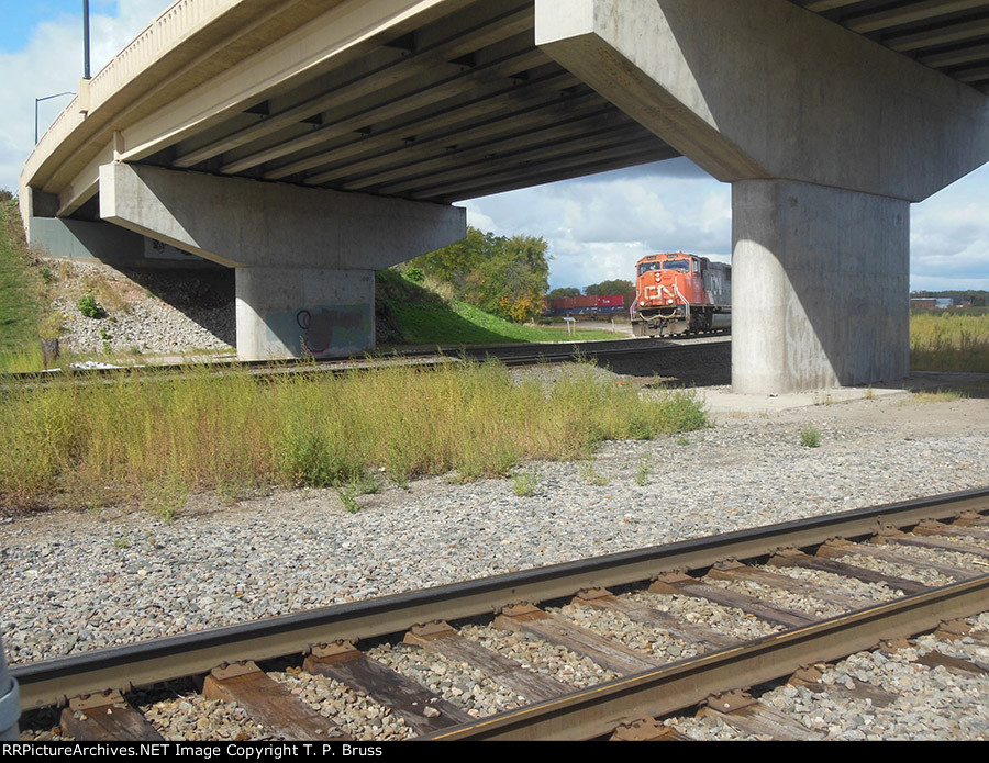 CN 5702, et al.